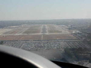 Final Approach 19R at SNA