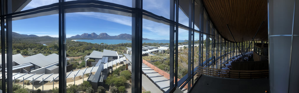 Panorama of the Saffire Lodge