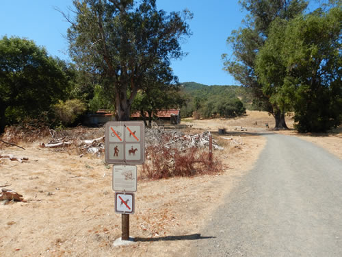 Start of Burdell Trail (from the bottom)