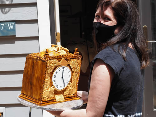 KA and the Cake
