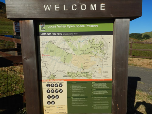 Big Rock Trailhead Sign