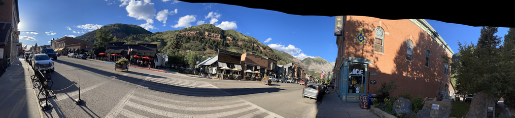 Telluride street pano