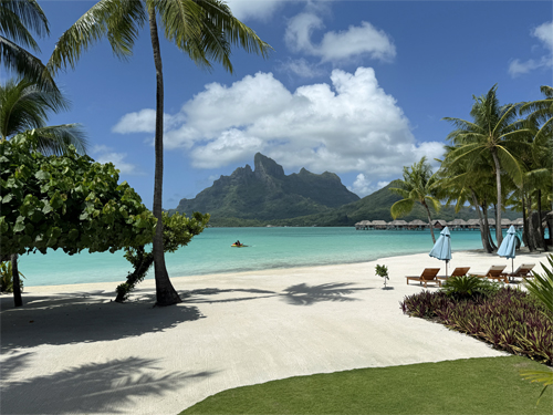 Four Seasons Bora Bora - Presidential Suite