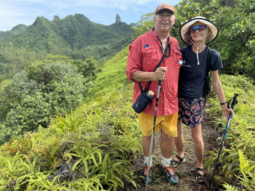 Raritonga Hike